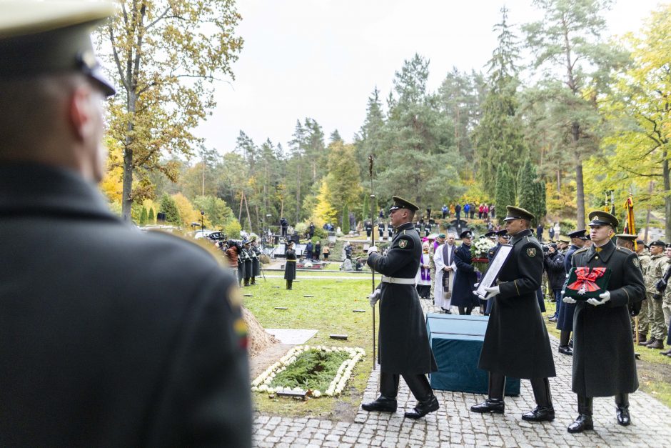 Antakalnio kapinėse palaidotas partizanas J. Vitkus-Kazimieraitis