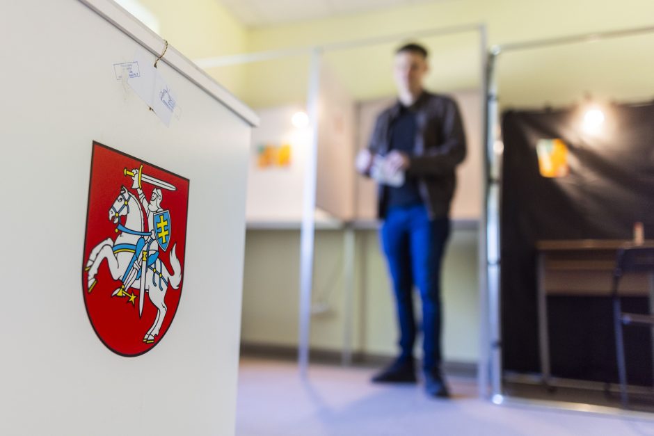 Prognozuoja, kad rinkėjų aktyvumas bus didesnis nei 2019 metais: ar verta tikėtis staigmenų?