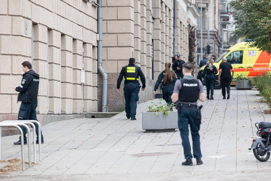 Advokatūros bendruomenė gedi susišaudyme žuvusio kolegos: pasiuntė žinią institucijoms