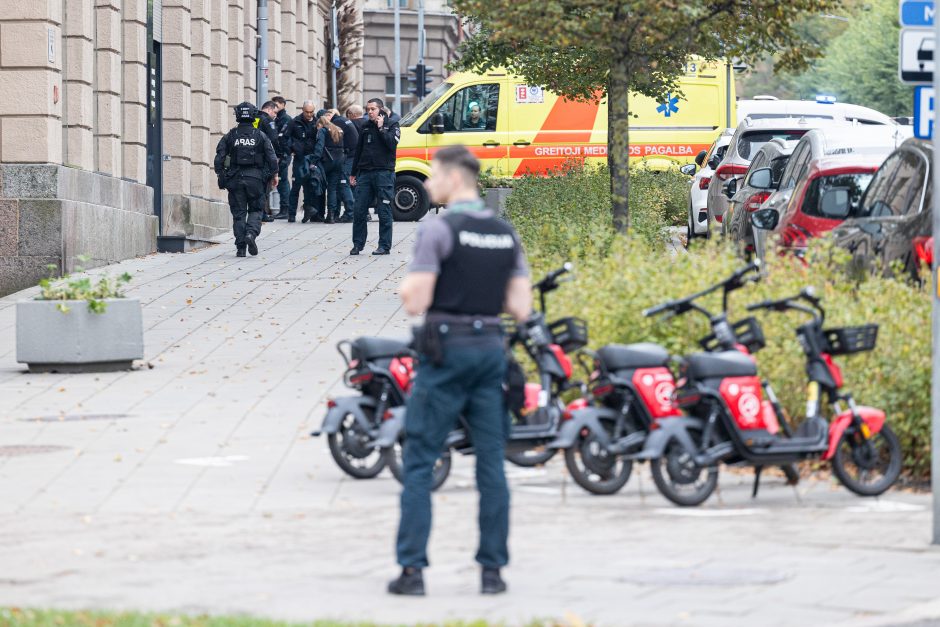 Advokatūros bendruomenė gedi susišaudyme žuvusio kolegos: pasiuntė žinią institucijoms