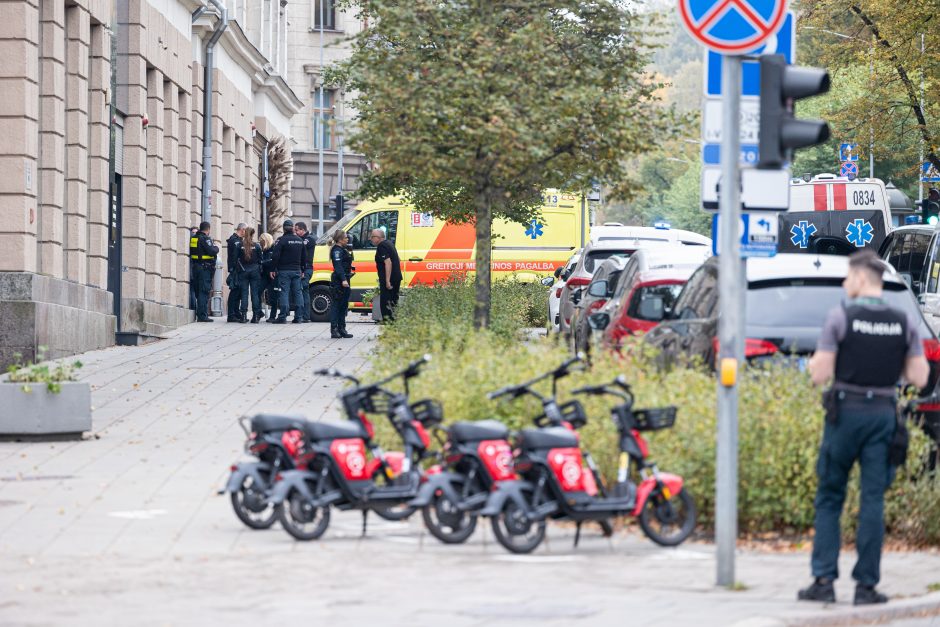 Advokatūros bendruomenė gedi susišaudyme žuvusio kolegos: pasiuntė žinią institucijoms