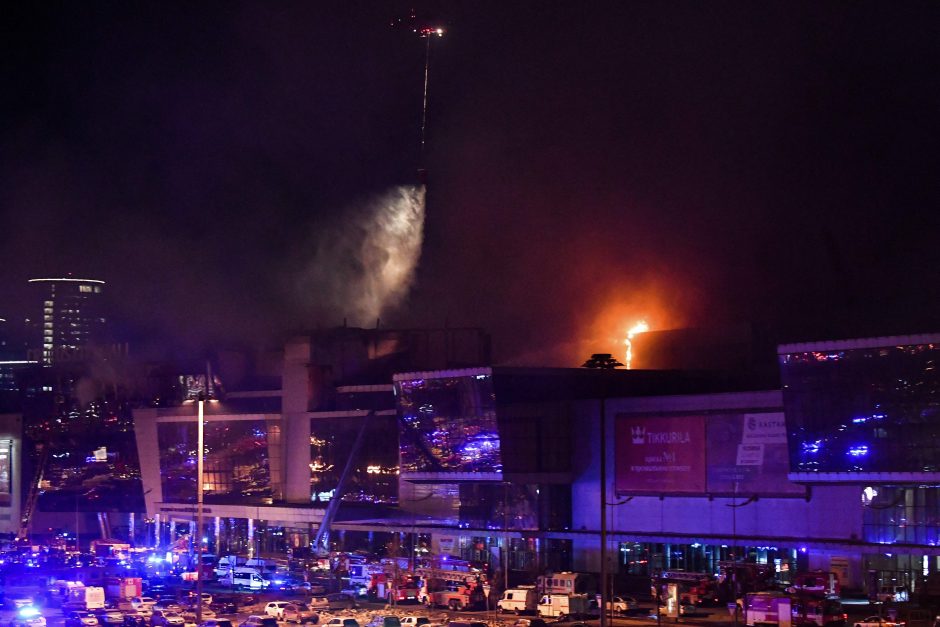 V. Putinas pareiškė, kad esą Ukraina buvo paruošusi „langą“ teroristams iš „Crocus City Hall“