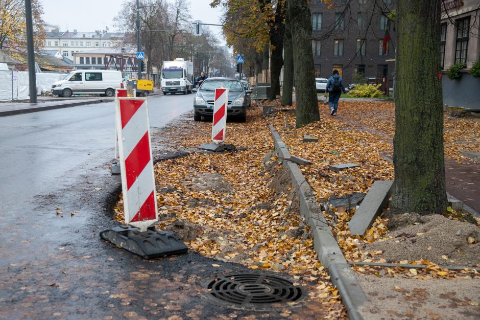 Kur dingo darbininkai: Kęstučio gatvės remontas sustojo?