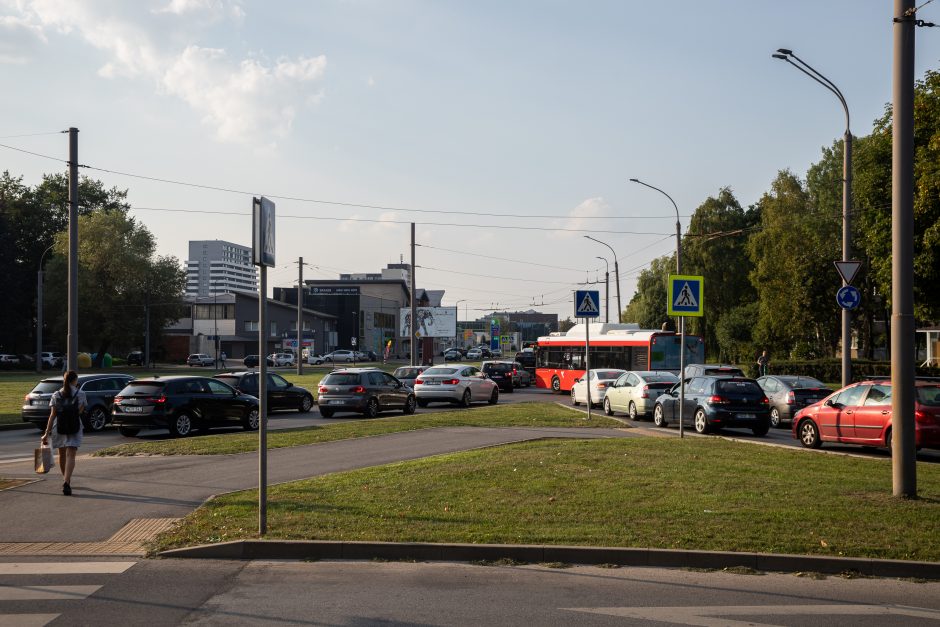 Išgirdo kauniečių prašymą – judrioje vietoje nubraižė korį