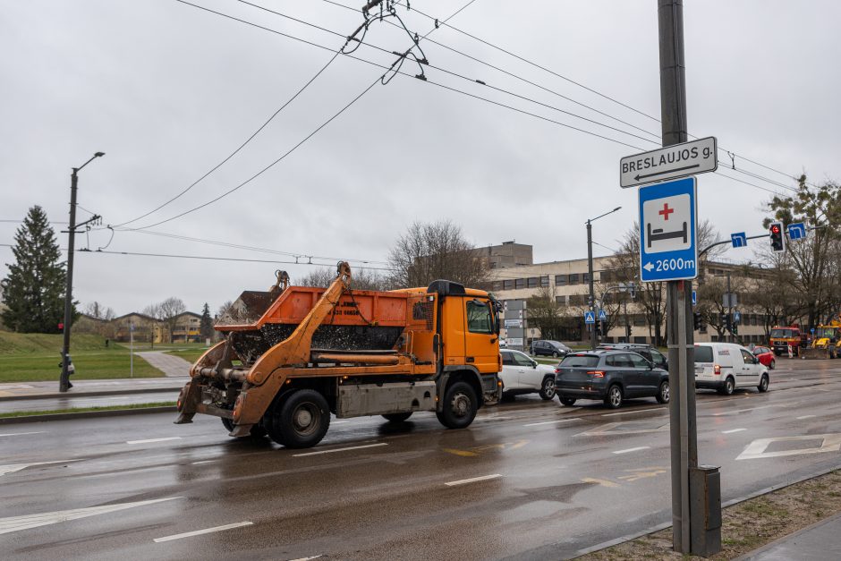 Tunelio gatvėje atsiras papildoma eismo juosta