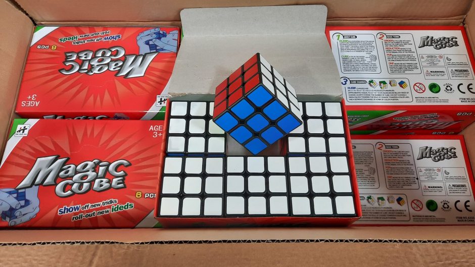 Suklastoti „Rubik“ žaidimai – muitininkų rankose: 5 tūkst. prekių teks sunaikinti