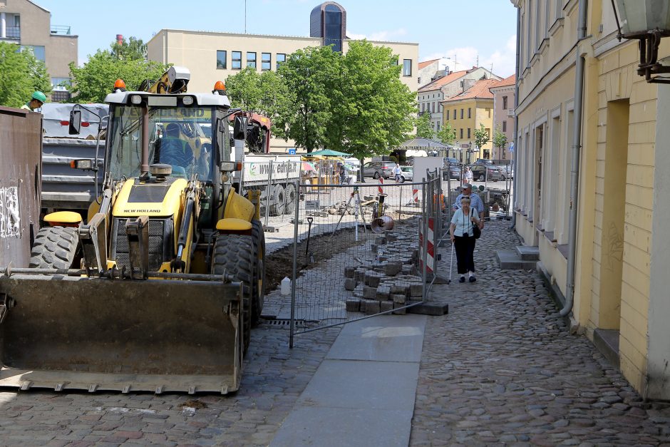 Senamiestyje lietaus nuotekų vamzdžius klos brangiau