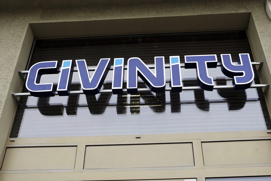 „Civinity“ grupės ištakos – manekenės rankinėje?