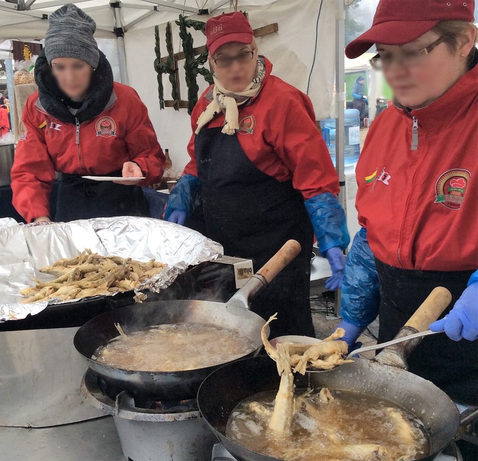 Palangos Stintų šventėje – žvejiškos tradicijos su stipriu žemaitišku prieskoniu