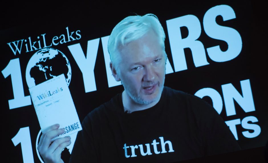 Ekvadoras visiškai išjungė interneto ryšį „WikiLeaks“ įkūrėjui