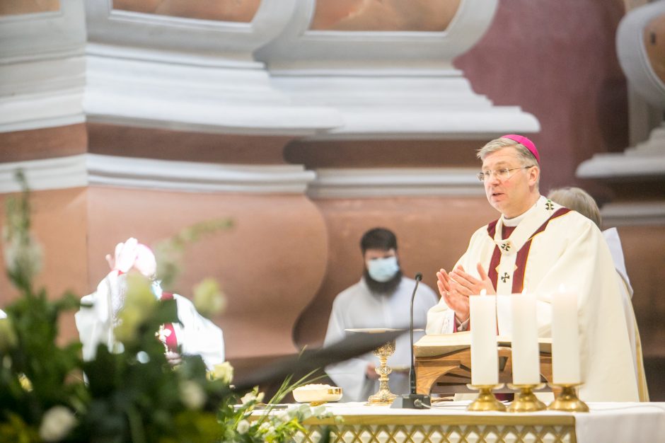 V.S. Vaičiūnas atšventė 50-ies metų kunigystės jubiliejų: aš jau gimiau su pašaukimu