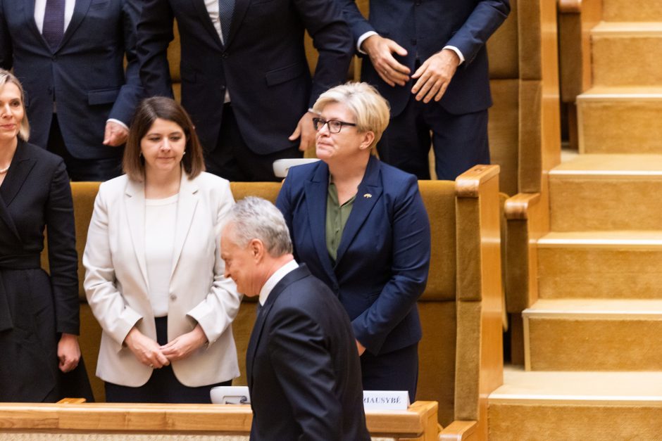 Prezidentas naujam Seimui: ne socialiniai tinklai, o Seimo rūmai nuo šiol yra jūsų darbo vieta