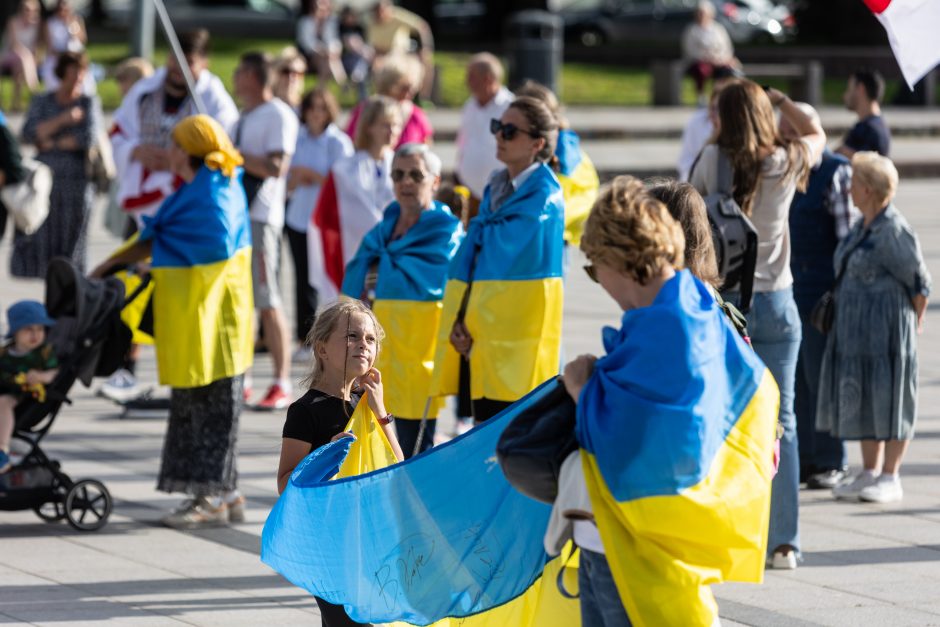 Ukrainos palaikymo mitingo dalyviai Vilniuje ragino nepasiduoti karo nuovargiui