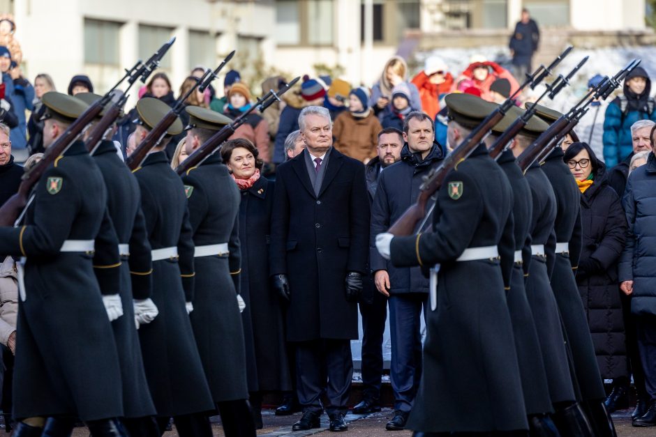 Iškilminga valstybės vėliavos pakėlimo ceremonija