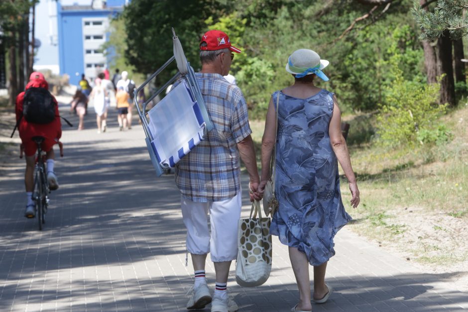 Pajūryje rusų turtas – tarp žemės ir dangaus