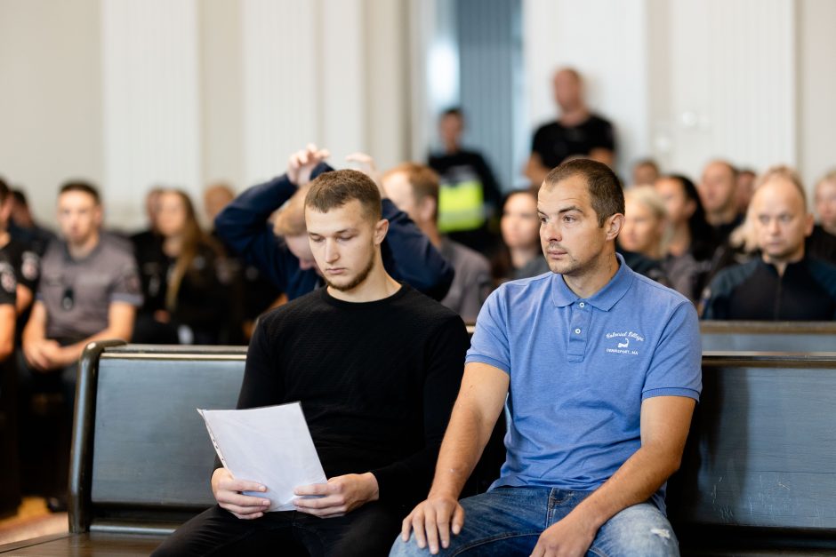 Vilniaus rajone policininko nušautos moters sūnūs teismui pateikė 100 tūkst. eurų ieškinį