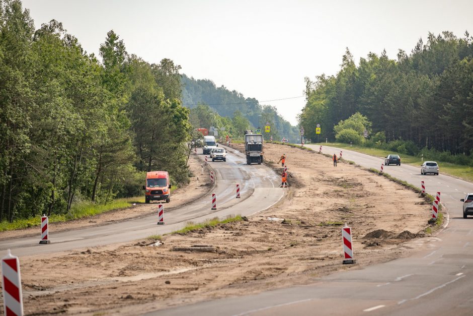 Sostinėje pradėta tvarkyti S. Batoro gatvė