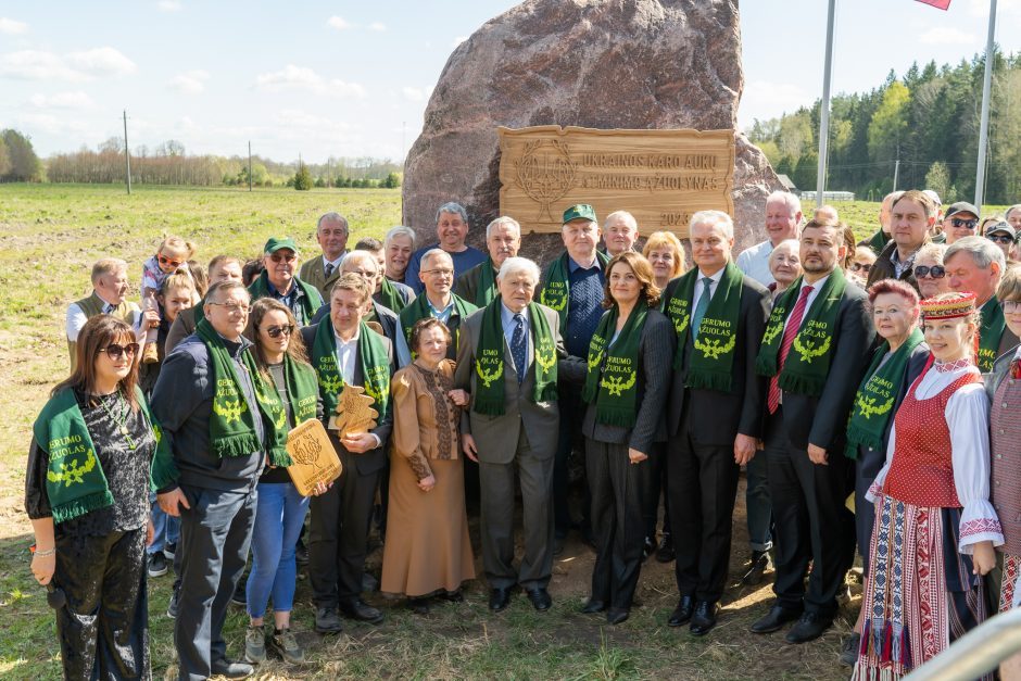 Pasodintas „Ukrainos aukų atminties ąžuolynas“