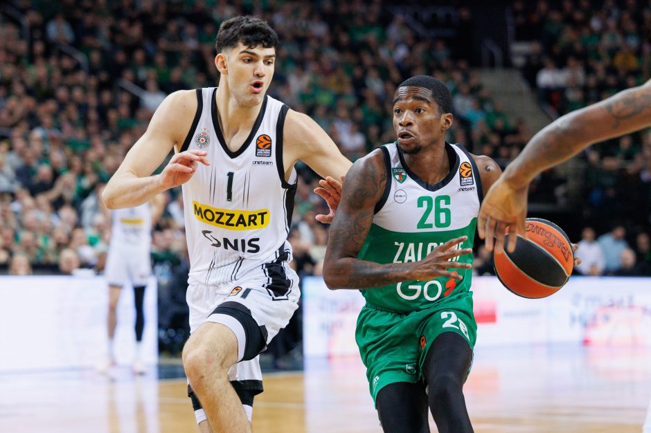 „Žalgiris“ namuose nesustabdė „Partizan“ puolimo 