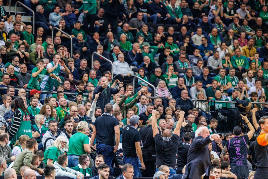 „Žalgiris“ namuose nesustabdė „Partizan“ puolimo 