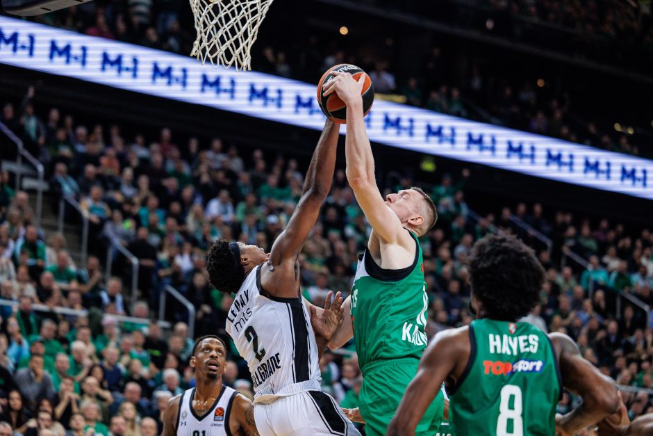 „Žalgiris“ namuose nesustabdė „Partizan“ puolimo 