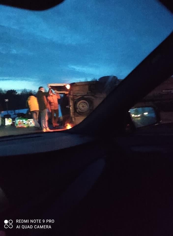 Alytaus rajone susidūrus lengvajam automobiliui ir autobusui nukentėjo keturi žmonės