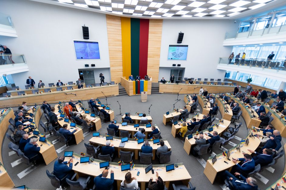 Seimas atmetė siūlymą riboti prieigą prie internetinių loterijų nebenorintiems lošti 