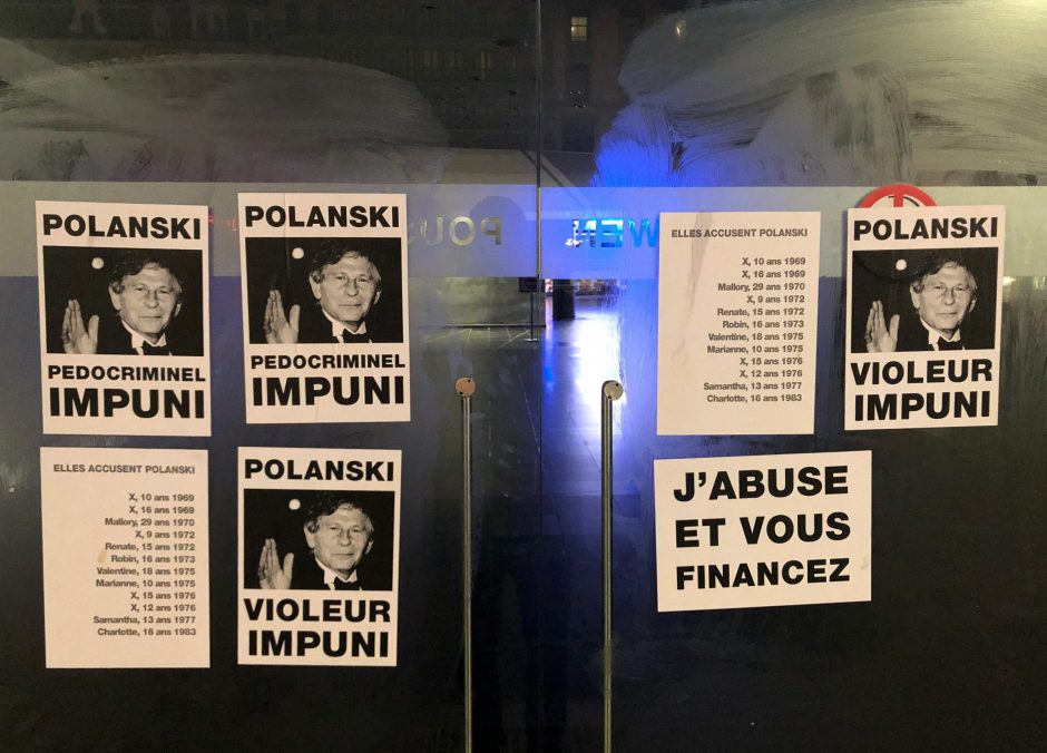 Briuselyje protestuotojai užpuolė R. Polanskio filmą rodžiusius kino teatrus