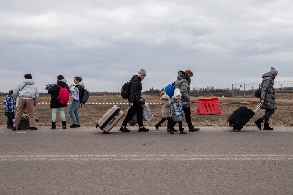 Šalys, priimančios pabėgėlius iš Ukrainos, nori papildomų ES lėšų