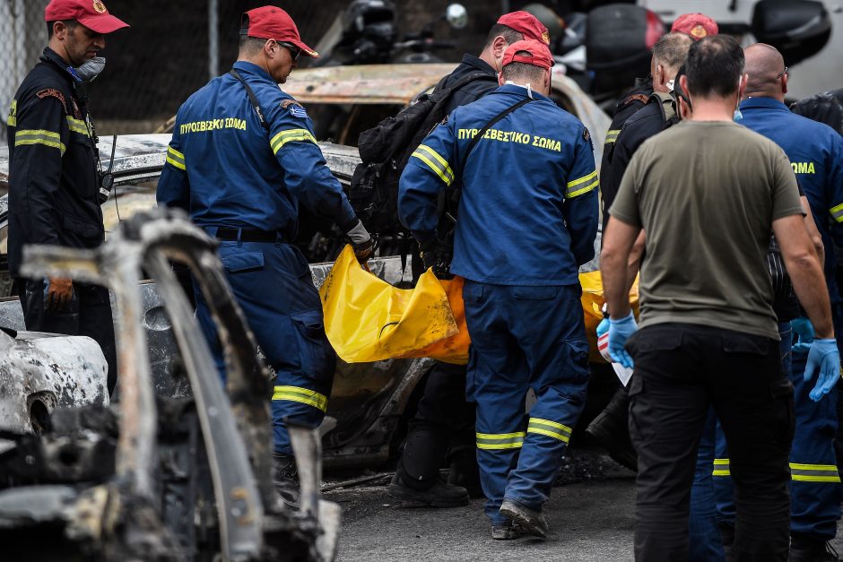 Pražūtingi gaisrai Graikijoje: nelaimės aukų padaugėjo iki 79