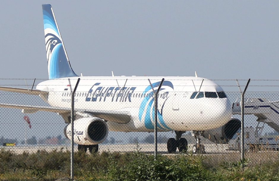 Kipro ministerija: „EgyptAir“ lėktuvo pagrobėjas – psichiškai nestabilus