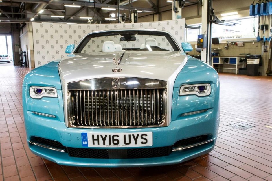 „Krasta auto“ atidarė pirmąjį Baltijos šalyse „Rolls-Royce“ servisą