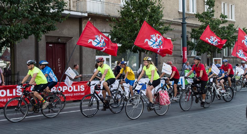 Šeštajame „Velomaratone“ pasirašytas „Dviračių tako kultūros manifestas“