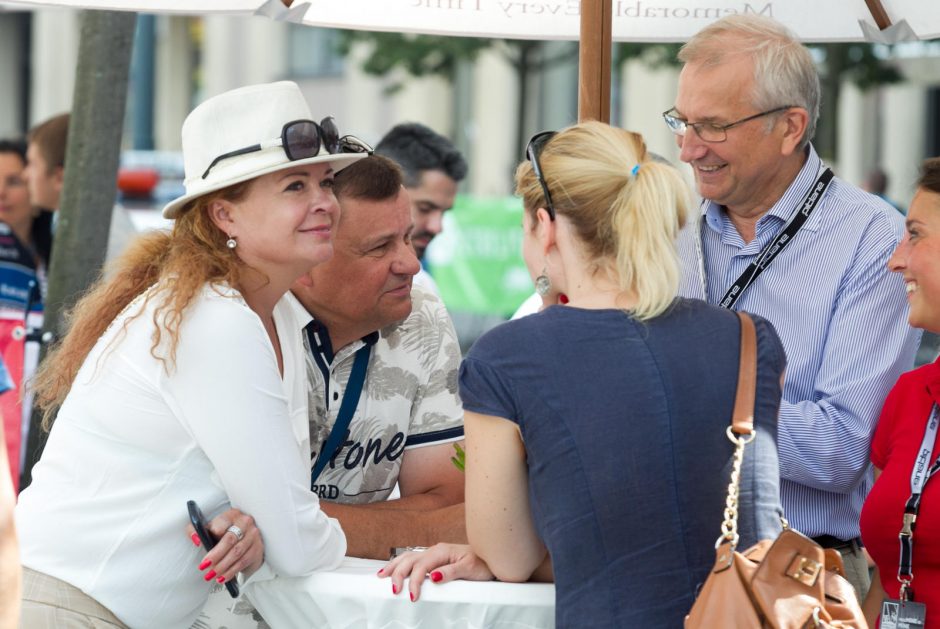 Šeštajame „Velomaratone“ pasirašytas „Dviračių tako kultūros manifestas“