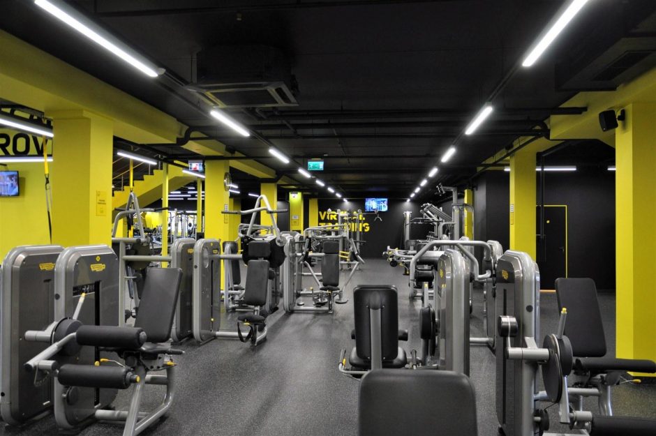 Sostinėje duris atvėrė didžiausias ir moderniausias „Lemon Gym“