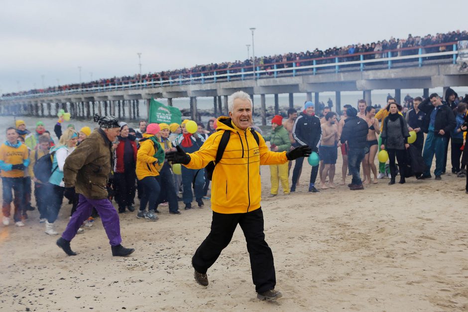 Į Baltiją panėrė maždaug šimtas sveikuolių