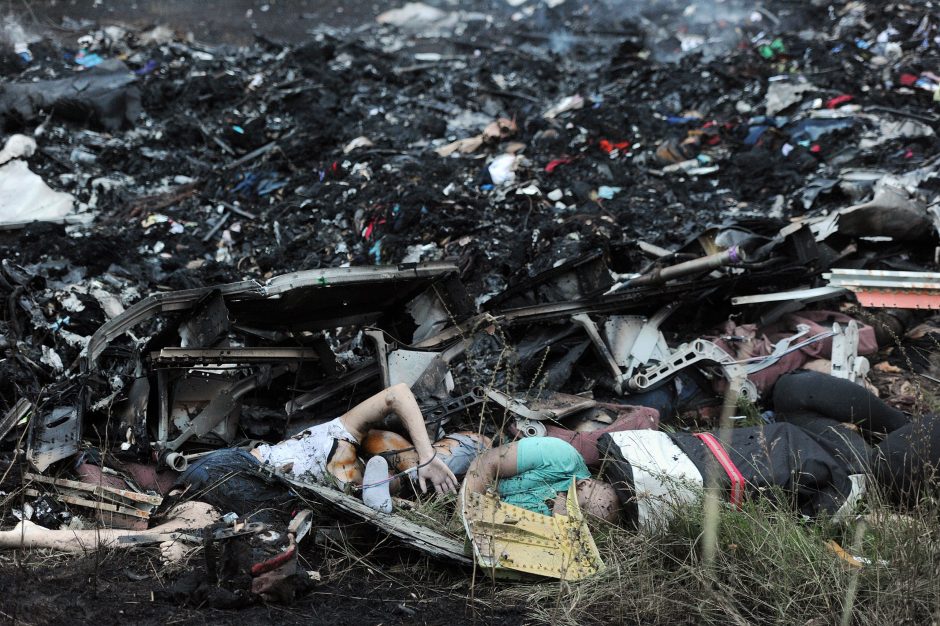 Olandija: dalies MH17 katastrofos aukų palaikų galbūt niekada nepavyks surasti