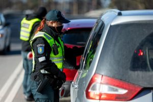 Reidas Kaune ir apylinkėse: po sunkios darbo dienos vairuotojui nustatytas sunkus girtumo laipsnis