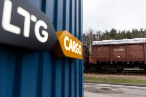 „LTG Cargo“ nuo kitų metų 6–20 proc. didina krovinių pervežimo įkainius