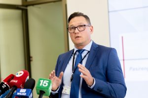 Naujai Žvalgybos kontrolierių įstaigai patvirtinta 12 pareigybių