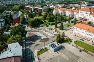 Pokyčiai Kauno gatvėse: atvertas eismas Radvilėnų plente, Eivenių gatvėje ir Romainių nuokalnėje