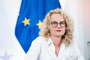 A. Armonaitė: eurokomisaro skyrimo procesas iki šiol buvo neskaidrus, viskas vyko po kilimu