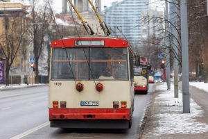 Ukrainiečiai ir kitąmet Vilniuje viešuoju transportu galės važiuoti nemokamai