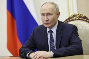 Putinas: būtinas objektyvus ir skaidrus „Azerbaijan Airlines“ lėktuvo nelaimės tyrimas